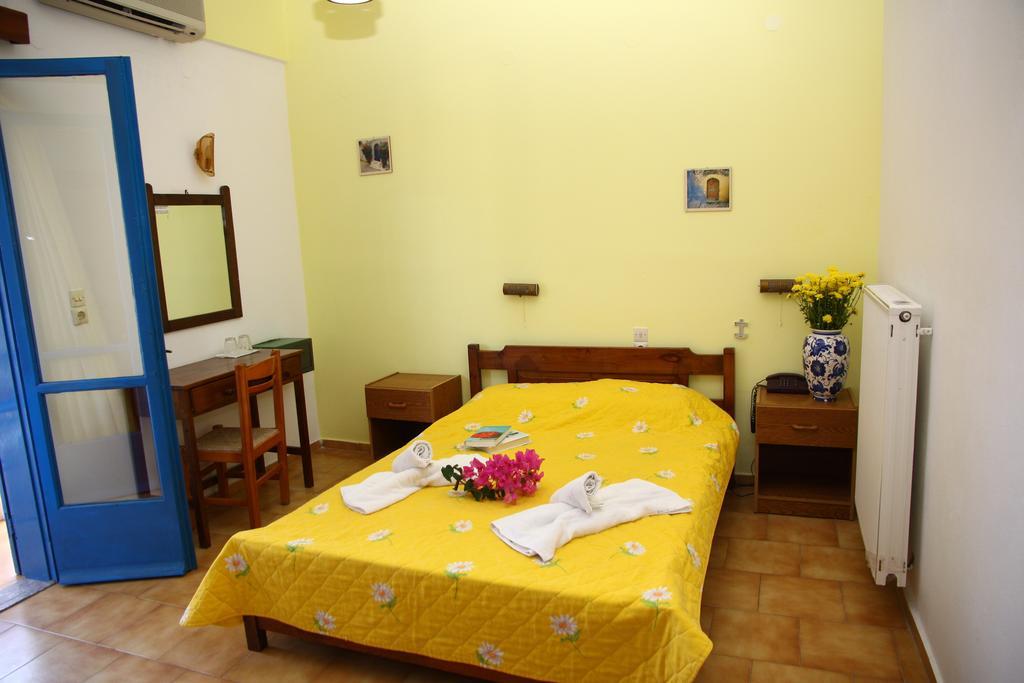 Hotel Handakas Αμουδάρα Δωμάτιο φωτογραφία